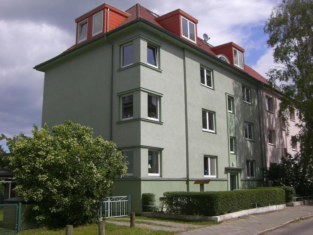 Апартаменты Haus Ostseeatoll Росток Экстерьер фото